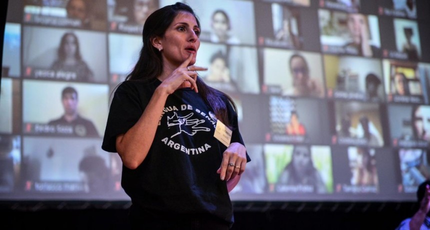 Escobar: Con récord de inscriptos comenzó el curso municipal de lengua de señas argentinas 2021