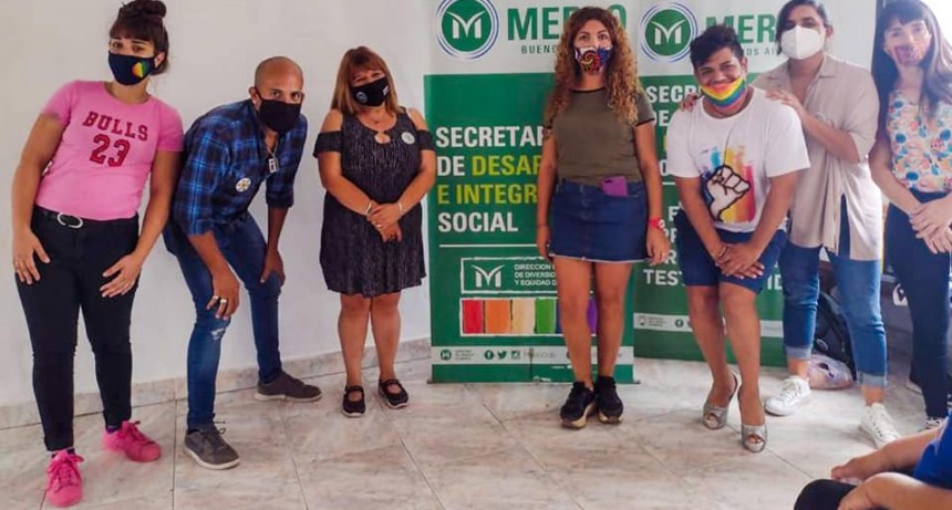 Merlo: Charla sobre salud sexual e identidad de género