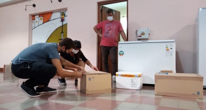 Puan: Llegaron al Distrito 400 dosis de la vacuna AstraZeneca