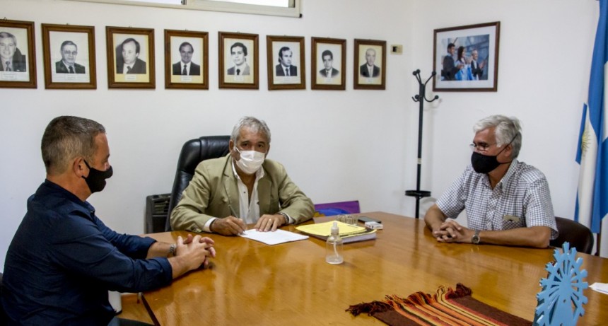 Colón (BA): Contrato por obra de pavimento  