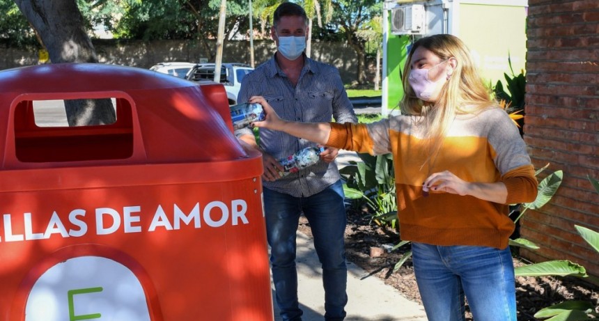 San Fernando instaló nuevas campanas de ´Botellas de Amor´ y ya recicló 15 mil kg de plásticos de un solo uso