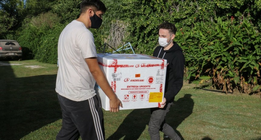 S.A. de Giles: Llegaron 600 nuevas dosis de SPUTNIK V al distrito