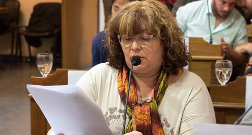 Claudia Guerra: “Queremos que nuestros vecinos estudien, se reciban de alguna carrera y formen su familia en el distrito”