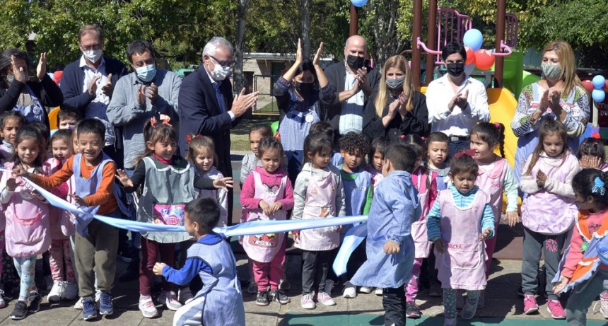 Tigre: Julio Zamora inauguró los nuevos juegos del Jardín de Infantes N° 924 en Rincón de Milberg