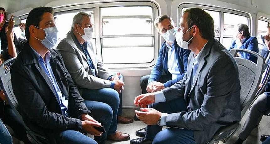 Escobar: Sujarchuk y el presidente de Trenes Argentinos supervisaron las obras de renovación de las vías que unen Matheu y Pilar 