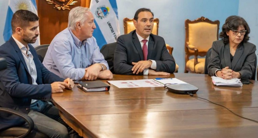 Corrientes: El Gobernador Valdés pidió un fuerte compromiso a los Intendentes para el Censo 2022