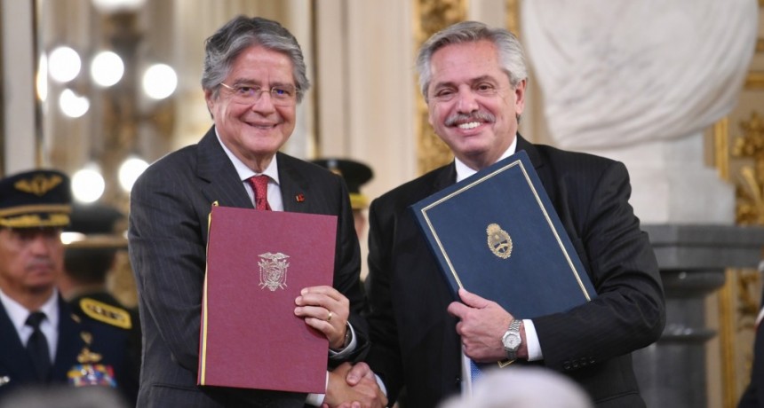 Los presidentes Fernández y Lasso acordaron lanzar un “programa de fraternidad en América Latina y el Caribe” a través de la CELAC