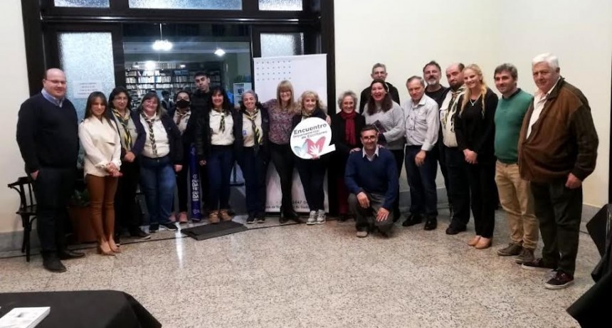 Colón (ER): Exitoso Encuentro de Escritores organizado por la Municipalidad