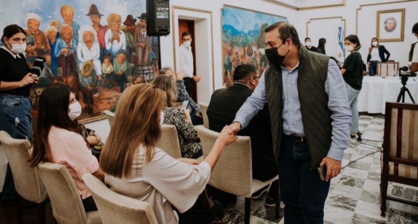 Misiones: Ahuad lanzó la diplomatura en Gestión Cultural para trabajadores del sector  