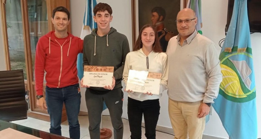 Balcarce: Reino recibió a nadadores que obtuvieron títulos nacionales 