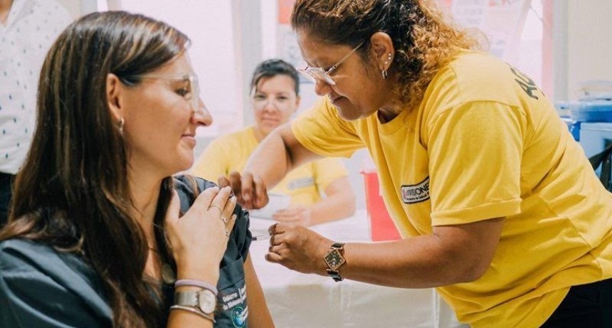Passalacqua: “Somos pioneros en el país en vacunación contra el Dengue” 