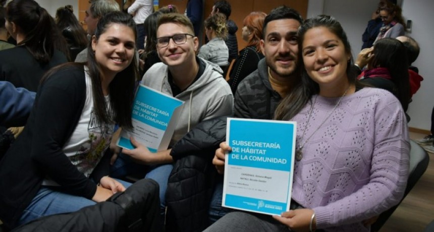 La Provincia asegura el acceso a la tierra y la vivienda para más de 650 familias de Bahía Blanca