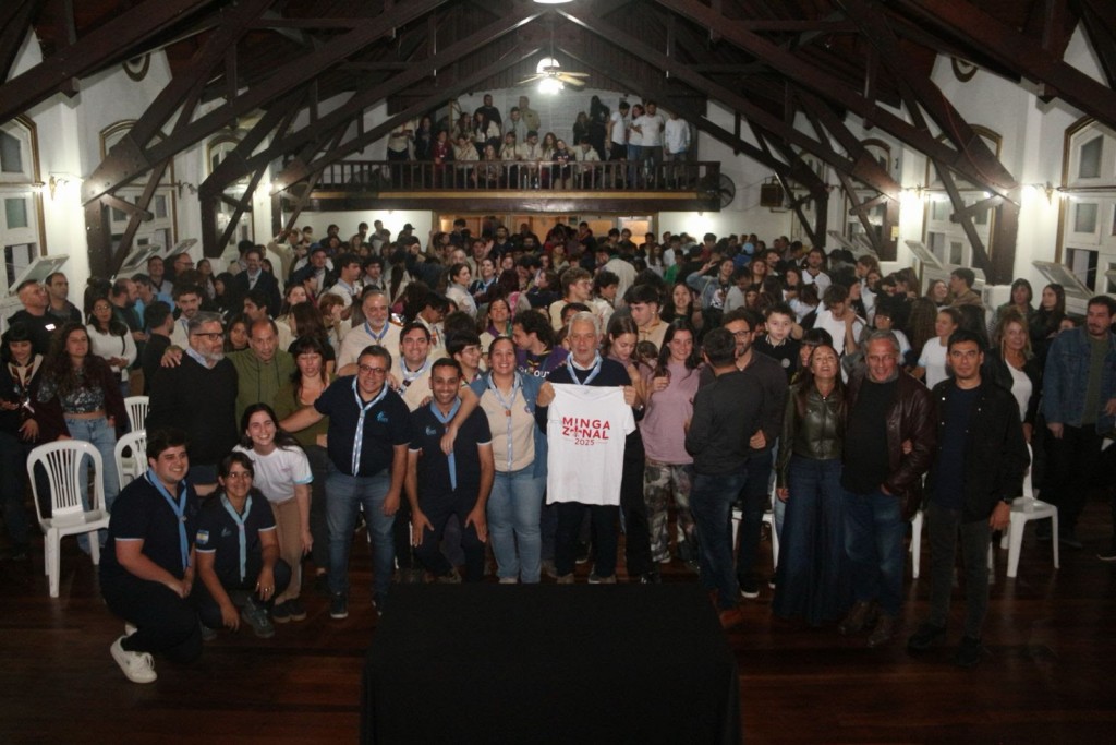 La Plata: Jóvenes homenajearon al papa Francisco con actividades solidarias en escuelas, instituciones y clubes