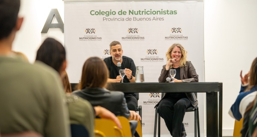 El nutricionista de la selecci&oacute;n campeona del mundo acerca a las y los nutricionistas bonaerenses la plataforma que utiliza con los deportistas de alto rendimiento