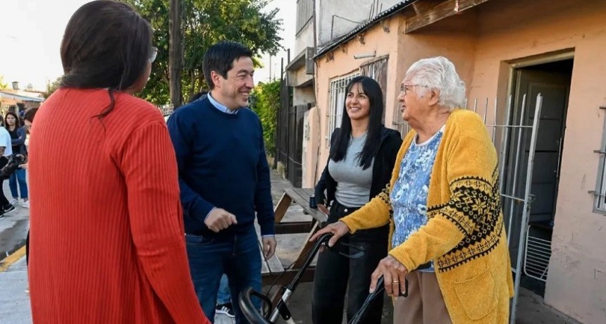 Malvinas Argentinas: Nardini inaugur&oacute; obras de pavimentaci&oacute;n en Grand Bourg