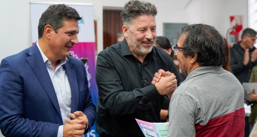 Merlo: Men&eacute;ndez y Marinucci entregaron pases libres