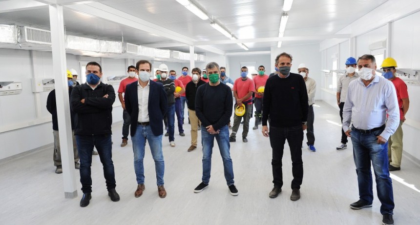 Zabaleta y Katopodis recorrieron el final de obra del Hospital Modular de Emergencia de Hurlingham 
