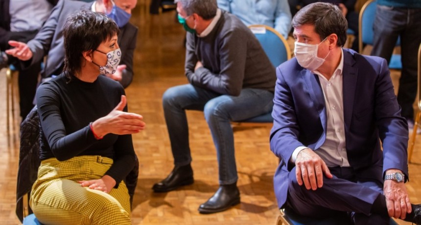 Mayra Mendoza acompañó al 