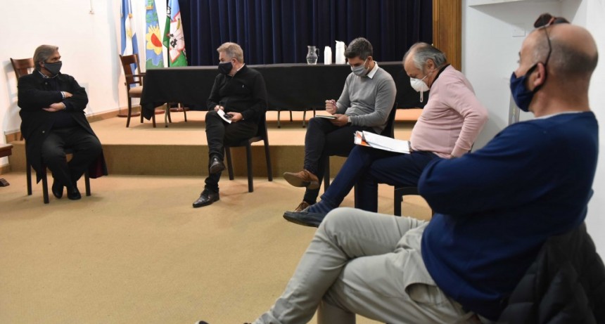 B. Blanca: Gastronómicos entregan propuesta para habilitar actividades 