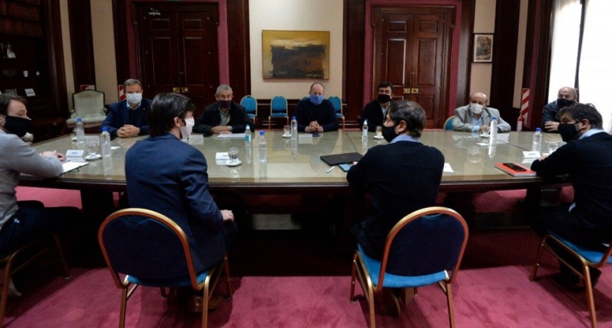 Mussi participó de una reunión con el Gobernador Axel Kicillof