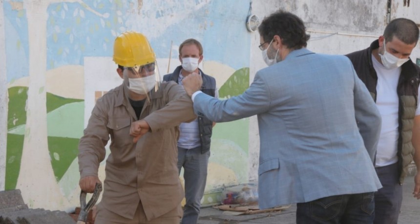 Morón: Inversión de 14 millones de pesos en mejoras de 23 escuelas del distrito