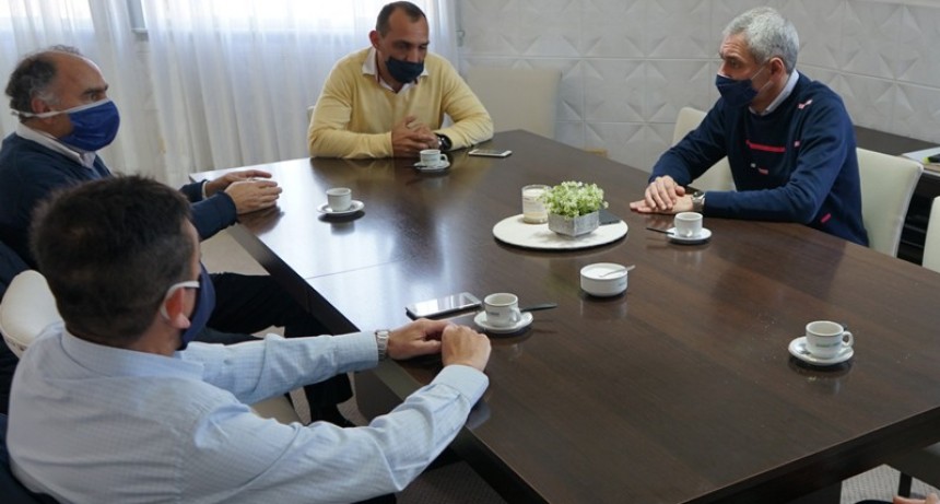 Berisso: Cagliardi recibió al presidente del INAES, Mario Cafiero 