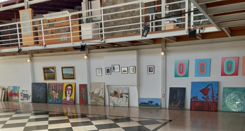 Tres Arroyos: XIII salón Nacional de dibujo y pintura “Profesor José Rodrigo” inauguración y entrega de premios 