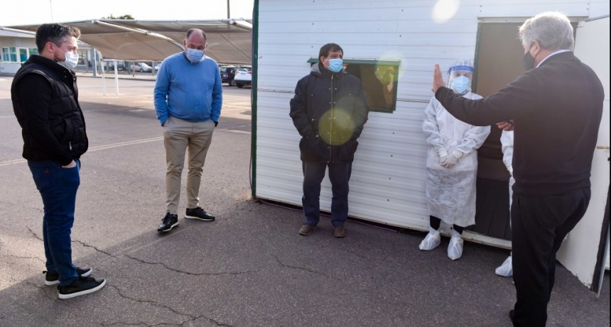 B. Blanca: El intendente habilitó un nuevo centro de testeo