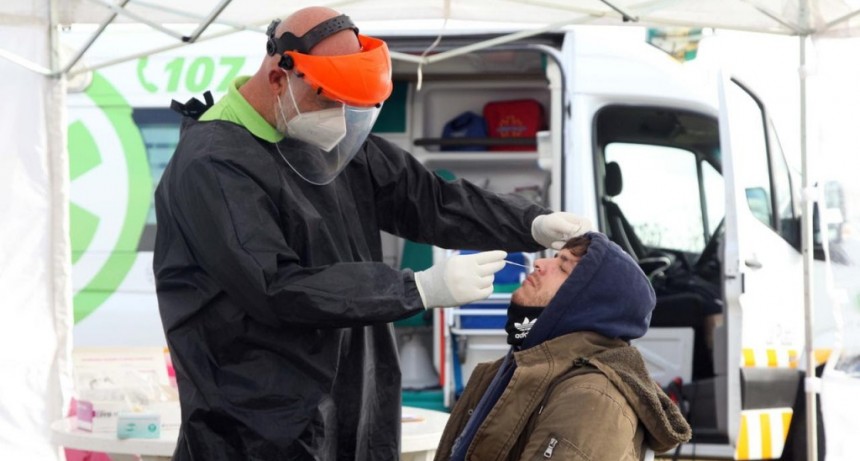 La Plata: Realizaron controles a vecinos de Villa Castells para detectar posibles casos de coronavirus