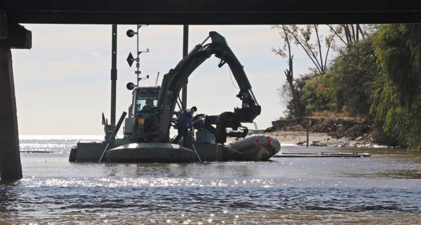 Ensenada: Avanza la obra de dragado de la canaleta 