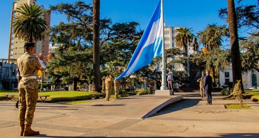 Junín: Petrecca encabezó el acto virtual por el Día de la Patria