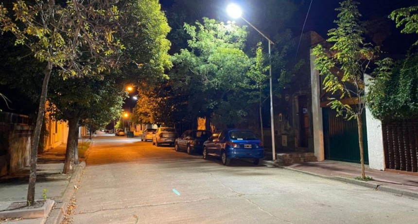 Gualeguay (ER): Continúa la instalación de luces led en la Ciudad
