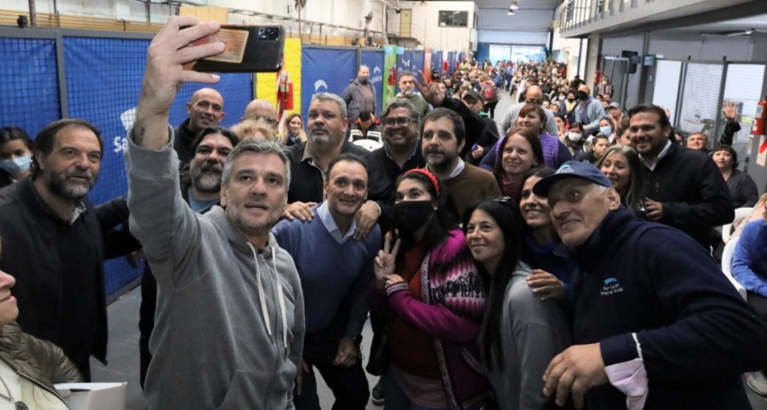 San Martín: Fernando Moreira y Juan Zabaleta entregaron herramientas y materiales para emprendimientos locales