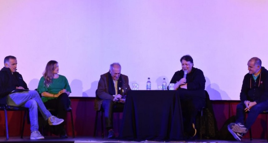 Berisso: Jorge “Topo” Devoto presentó el libro “Néstor: el hombre que cambió todo”