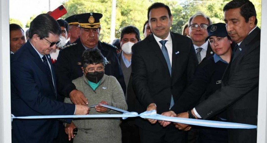 Corrientes: Valdés inauguró nueva Comisaría en el Dr. Montaña e instó a la fuerza policial a brindar el mejor servicio para la comunidad