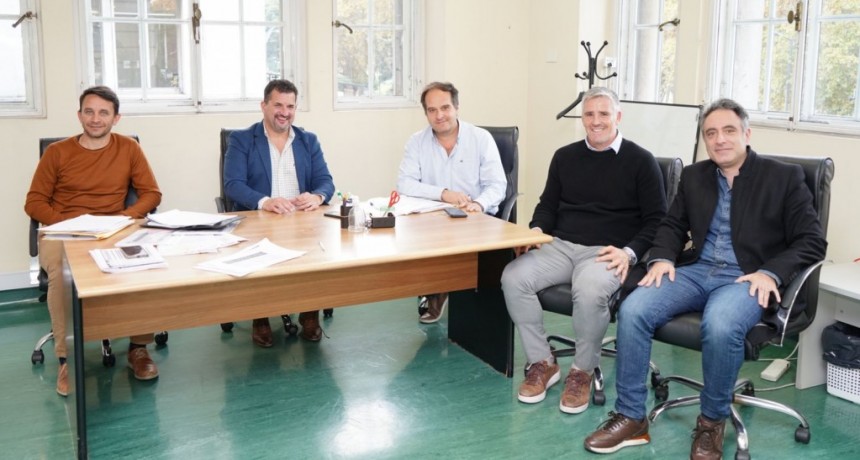 Navarro: El Intendente Diz se reuni&oacute; con representantes de la empresa de transporte Metropol