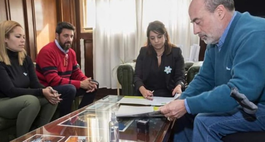 Ricardo Curutchet: “El cupo laboral para víctimas de trata es un nuevo derecho para los vecinos de Marcos Paz. Es una situación que hay que atender”