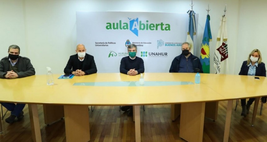 Hurlingham: El secretario PyME, Guillermo Merediz entregó fondos para el Centro de Rehabilitación de la UNAHUR destinado a pacientes con Covid-19 