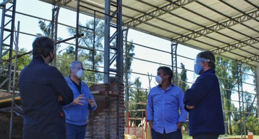 Luján: En el último mes, casi 60 empresas del sector textil retomaron su actividad 