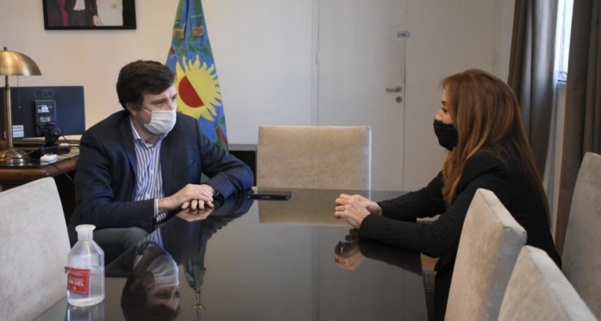 Lucas Ghi y Victoria Tolosa Paz se reunieron para articular acciones para la prevención de contagios de COVID-19 en Morón 