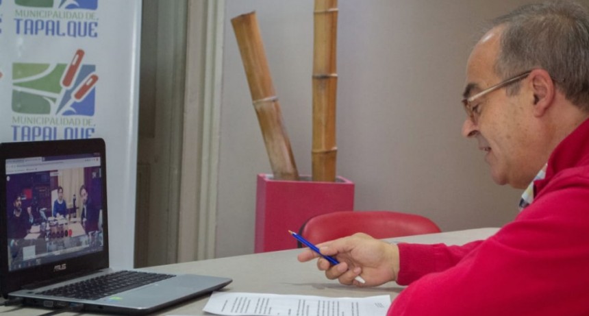 Tapalqué: El intendente Cocconi firmó un convenio de asistencia económica con el gobernador Axel Kicillof  