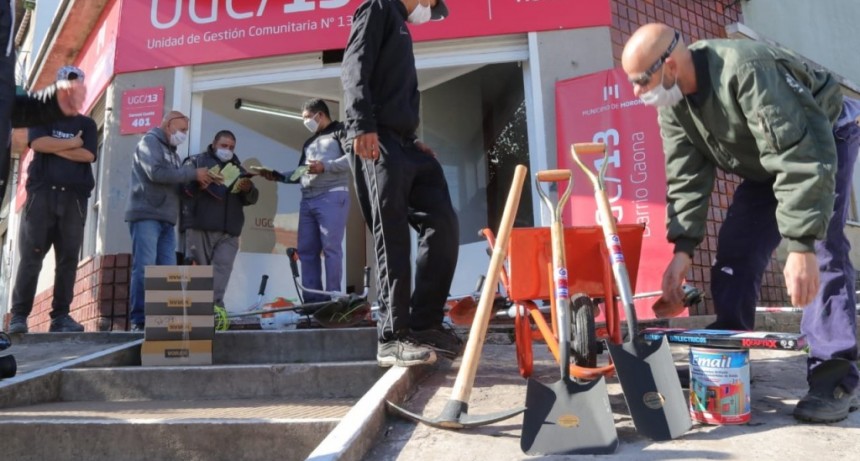 El Municipio de Morón entregó herramientas y elementos de seguridad para el personal de las 14 UGCs 