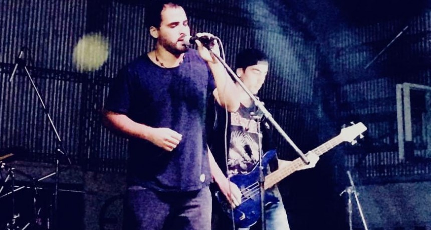 Emiliano Puñales, de Attaque 77, en Concierto Virtual de Presidente Perón 