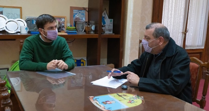 Mercedes: Ustarroz firmó convenio con Centro de Formación Profesional Nº402  