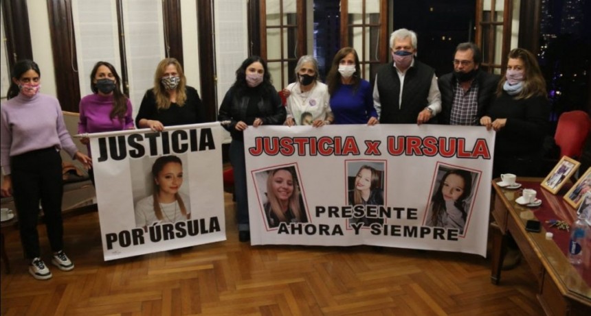 Legisladores del Frente de Todos recibieron a los padres de Úrsula Bahillo en la Legislatura porteña