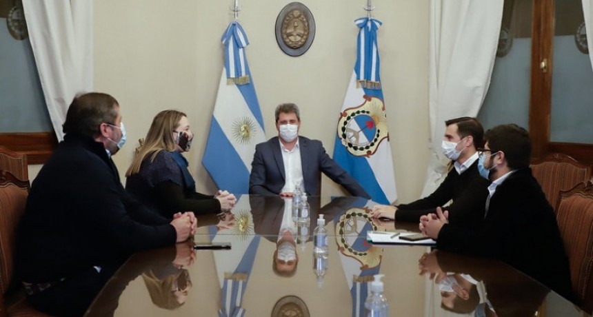 Diputada Ramírez: “Me reuní con el gobernador Uñac, para conocer la organización que tiene el sistema de salud de San Juan”