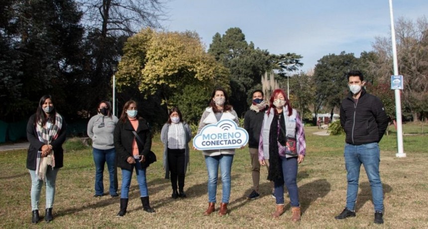 Moreno: Ampliación del acceso gratuito a internet en plazas 