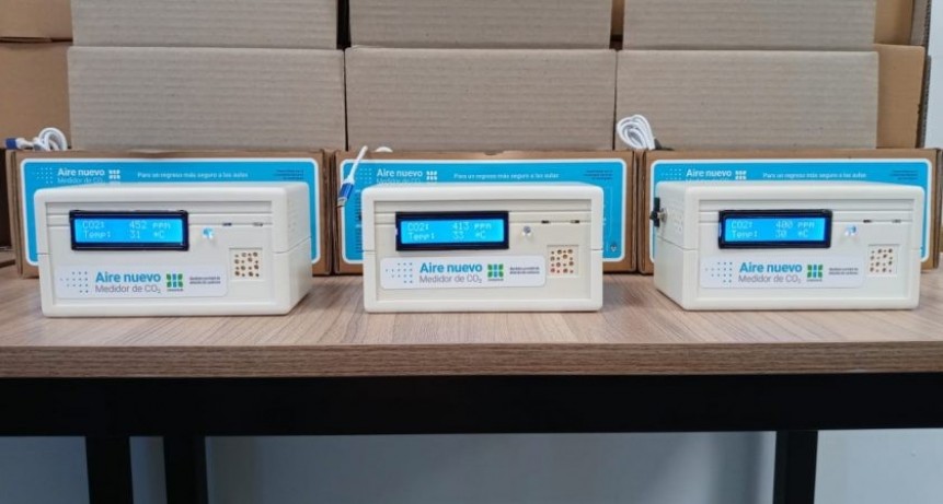 Chascomús: Se recibieron 74 medidores de dióxido de carbono para instalar en las escuelas del distrito 