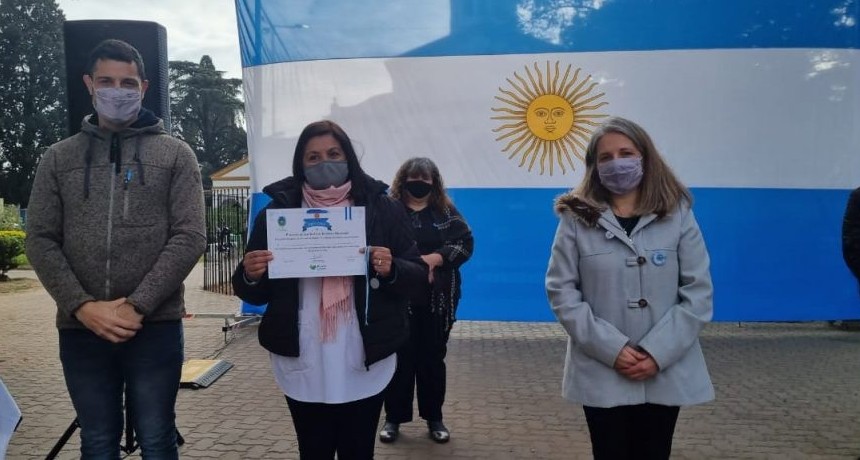 Gral. Rodríguez: Acto por el Día de la Bandera 