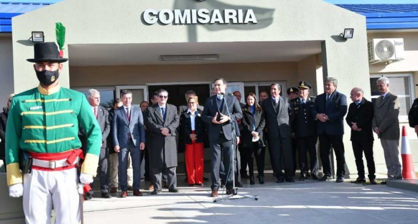 Corrientes: El Gobernador inauguró el nuevo edificio de la Comisaría de la Mujer, para avanzar hacia “una sociedad sin violencia”